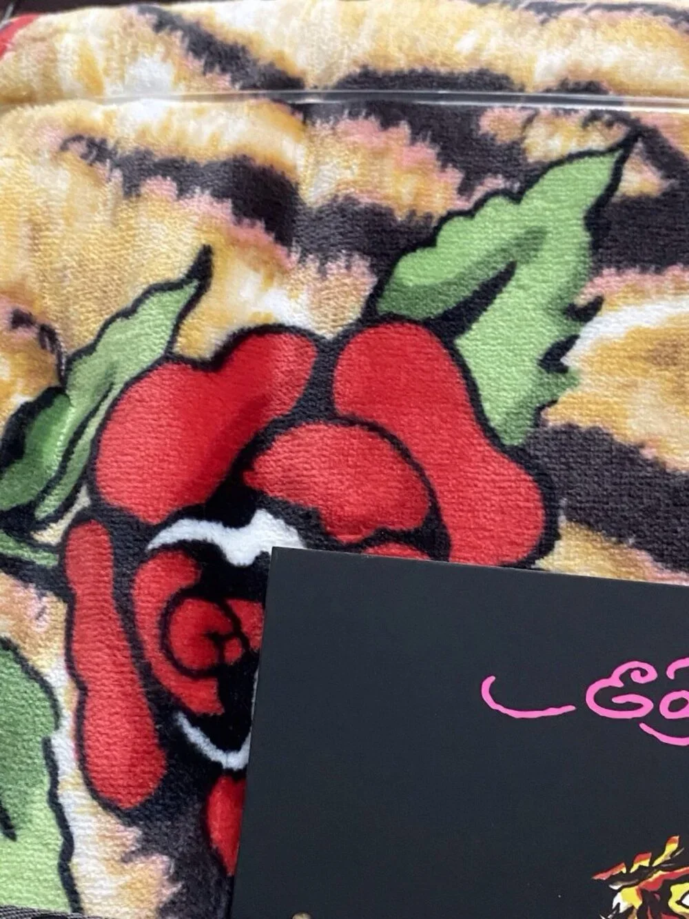Ed Hardy Oversized Plush Throw Blanket Tiger Stripes Print W/Red Roses Logo NEW
